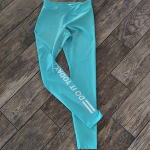 Aqua workout tights